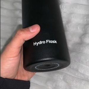 24 oz HydroFlask (used twice)